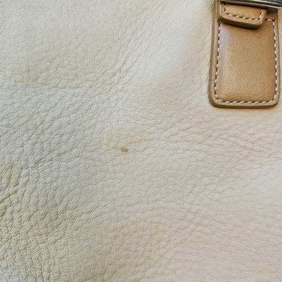Coach Hampton pebbled leather tote cream and tan 4465 - Picture 6 of 13